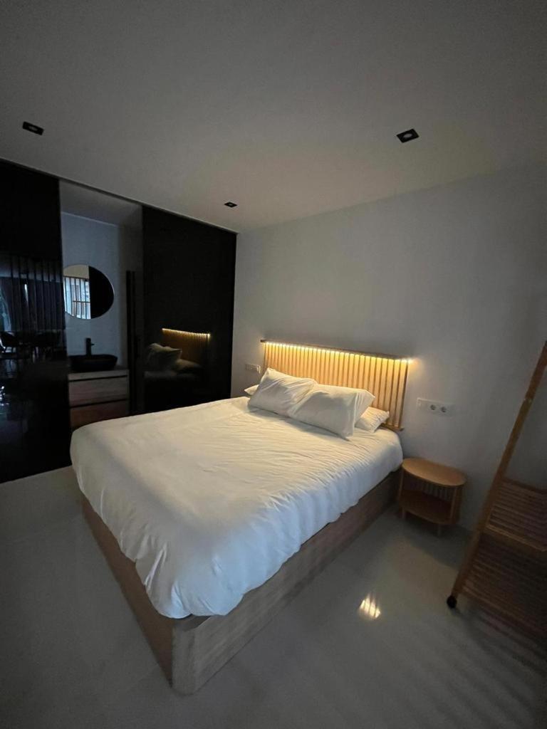 Suite Playamar Con Jacuzzi Τορρεμολίνος Εξωτερικό φωτογραφία