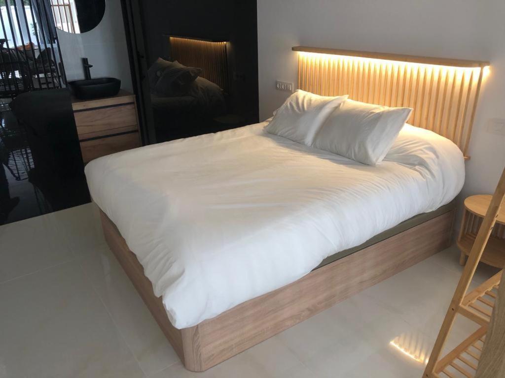 Suite Playamar Con Jacuzzi Τορρεμολίνος Εξωτερικό φωτογραφία